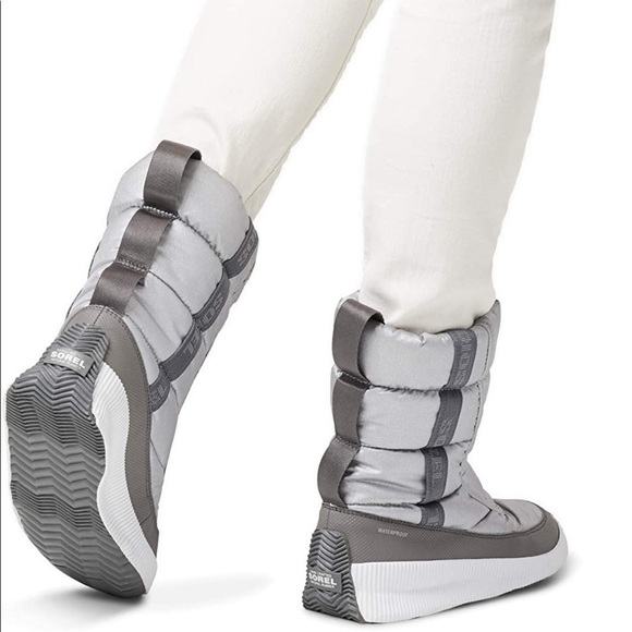 sorel puffy boots